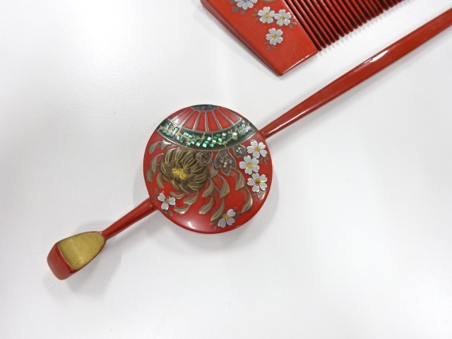  アンティーク　漆塗り蒔絵　櫛・簪セット